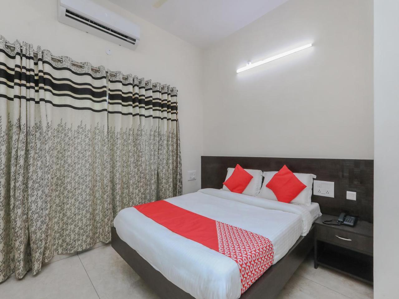 Nanjangud Oyo 22211 Shree Ankanatheshwara Residency酒店 外观 照片